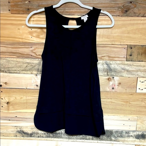 J. Crew size XS Black Sleeveless Classic Blouse Tank with Keyhole Back Cutout - Picture 1 of 7